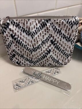 Thirty-one Neutral Animal Print Cosmetic Pouch with Nail Files-NWOT